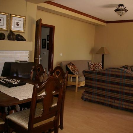 Tito'S Place Ohrid Bagian luar foto